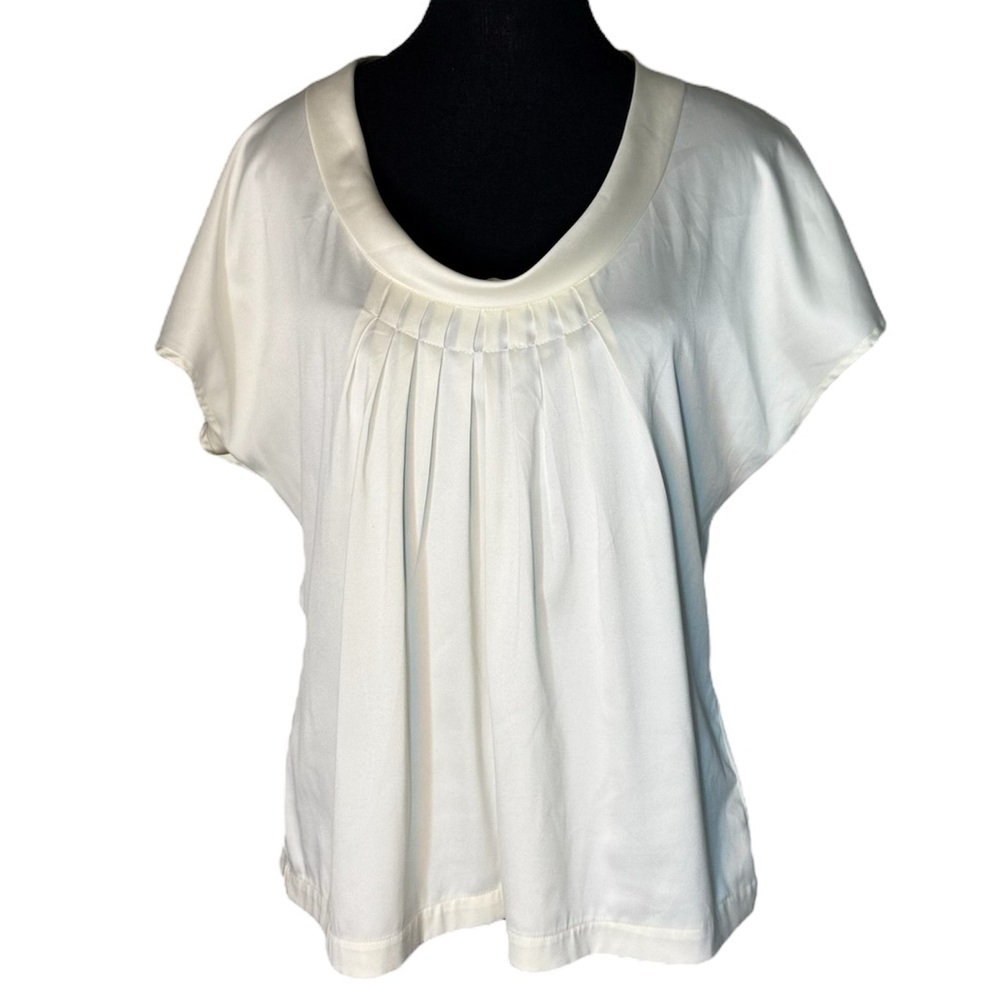 Bob Mackie Off-White Pleated Scoop Neck Blouse